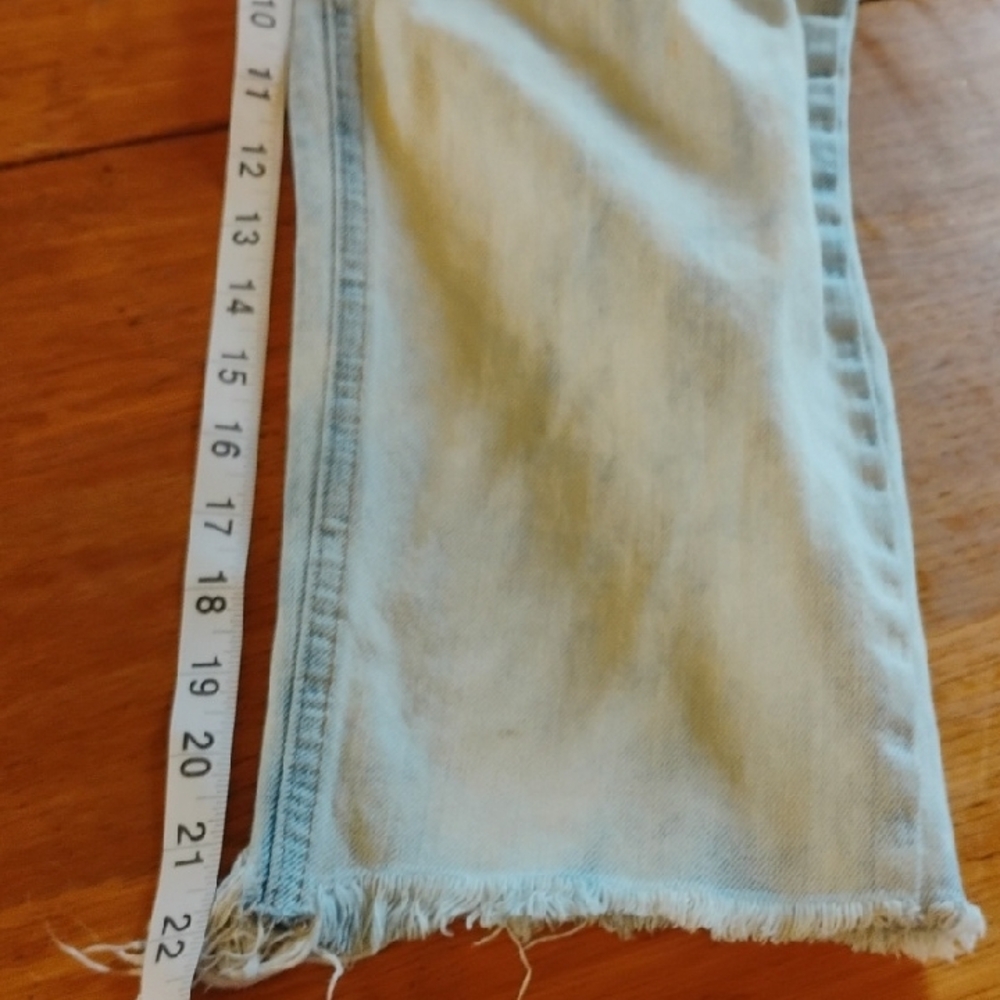BDG Blue Straight-Leg Jeans with Bold Two-Tone Style.Mom High Rise, Size 28. - Picture 11 of 11